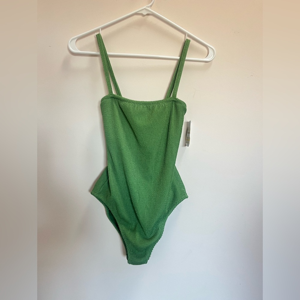 NWT Women’s One Piece Swimsuit Bathing Suit Size XS X-Small
